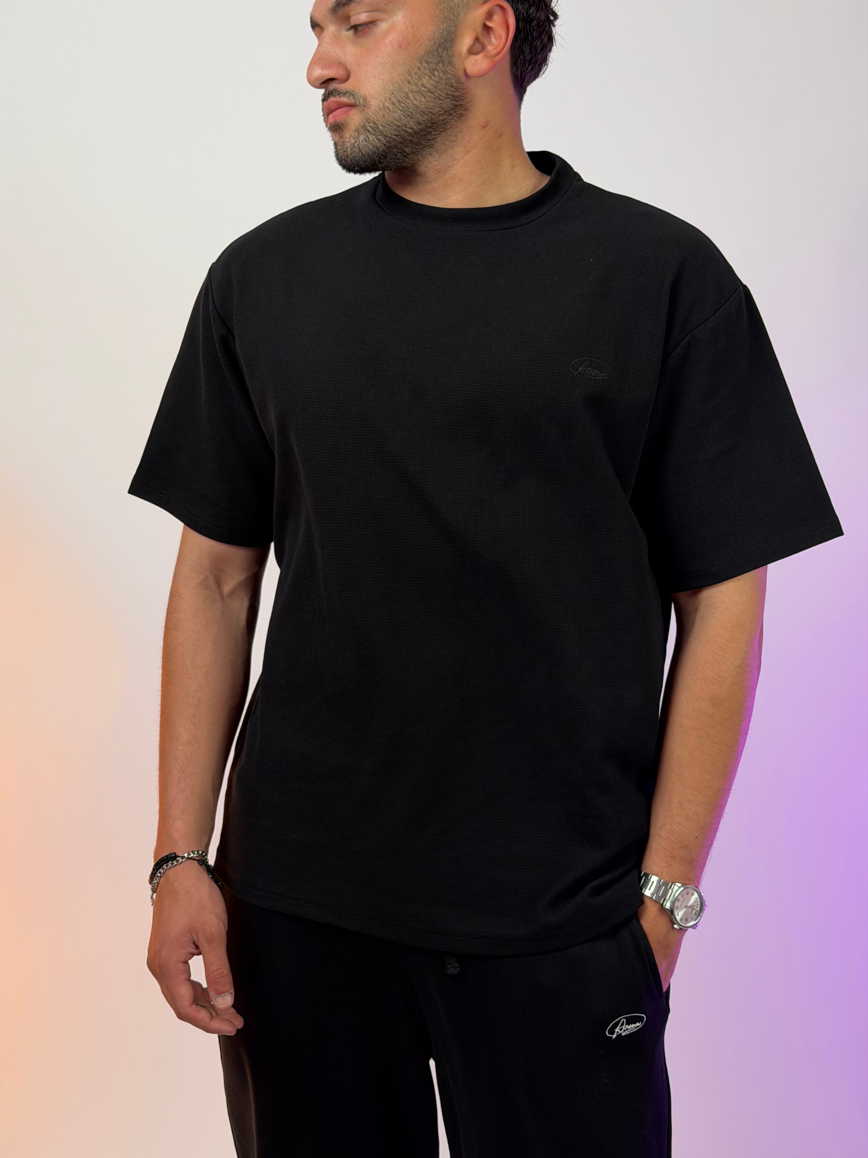 Basic Relaxed Fit T-shirt