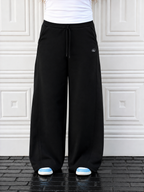 Woman wide leg sweat pants