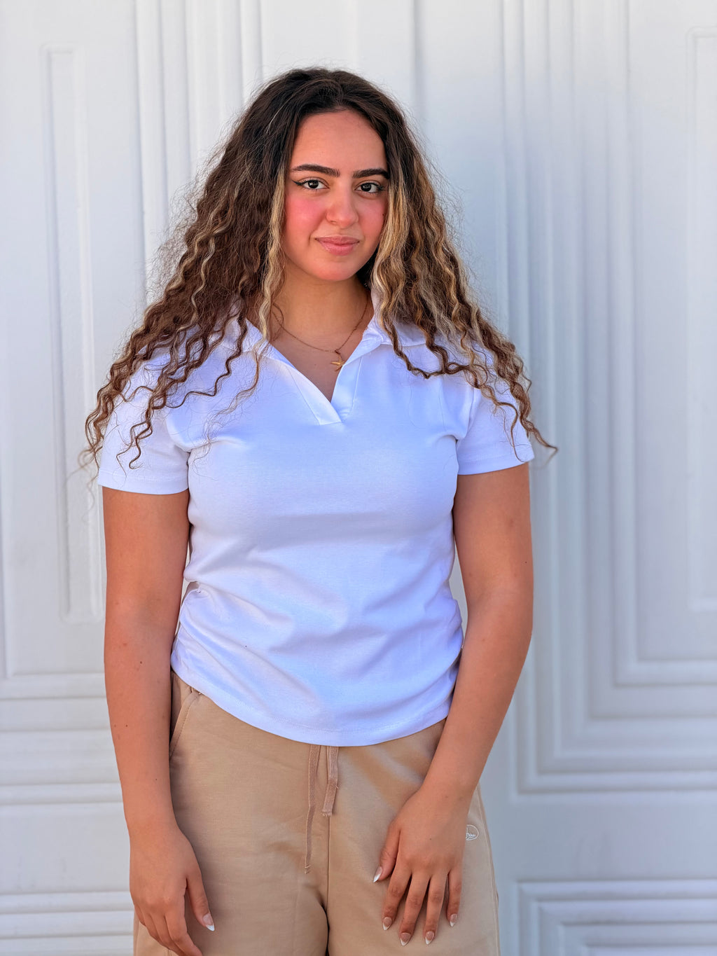 Woman Top V Neck Short Sleeve