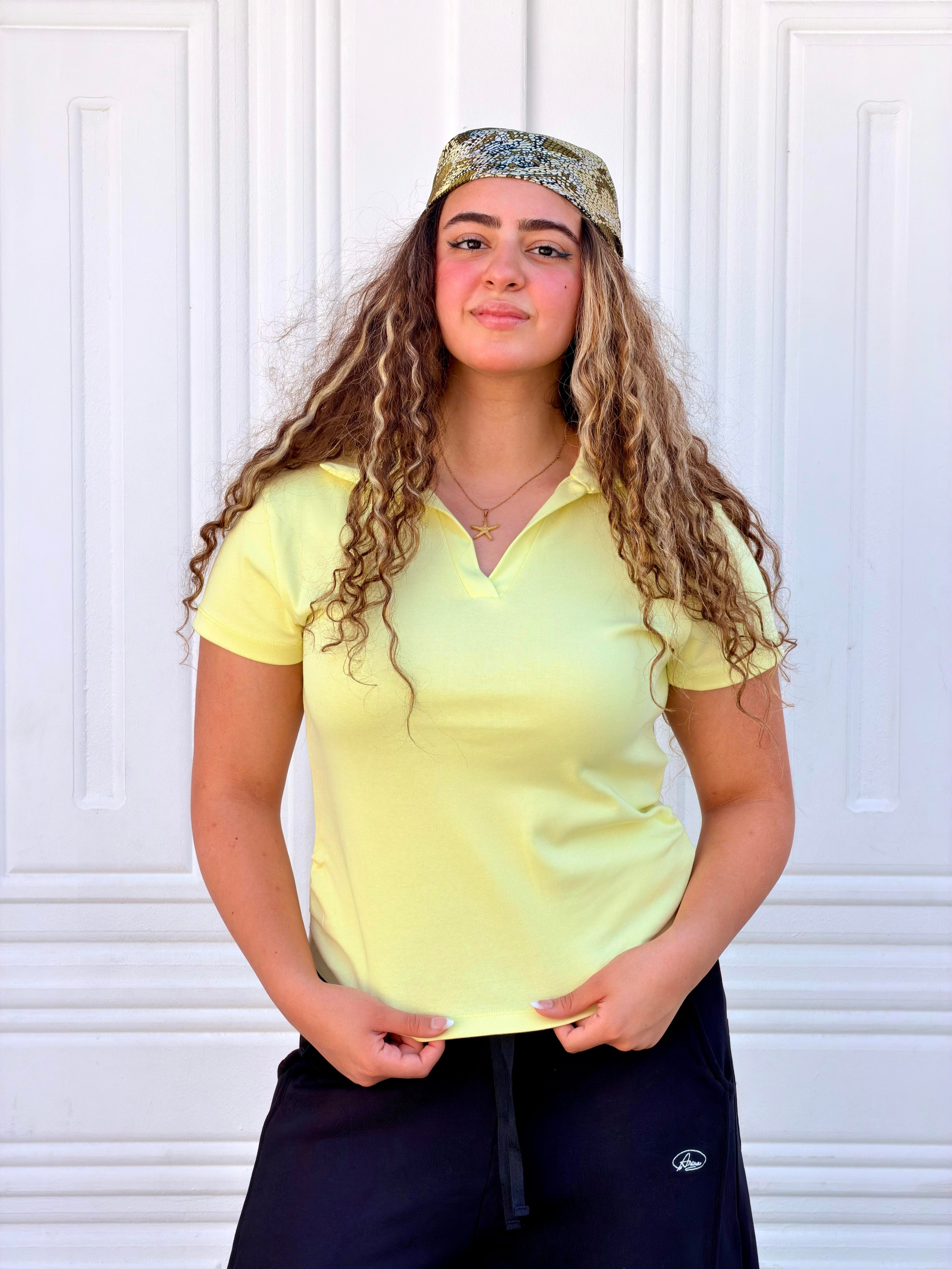 Woman Top V Neck Short Sleeve