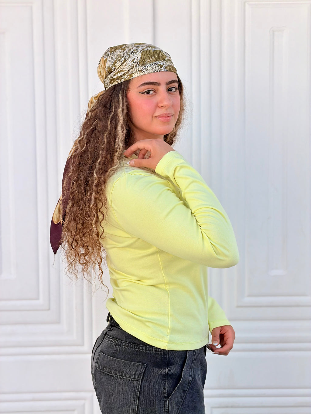 Woman Top square neck long sleeve